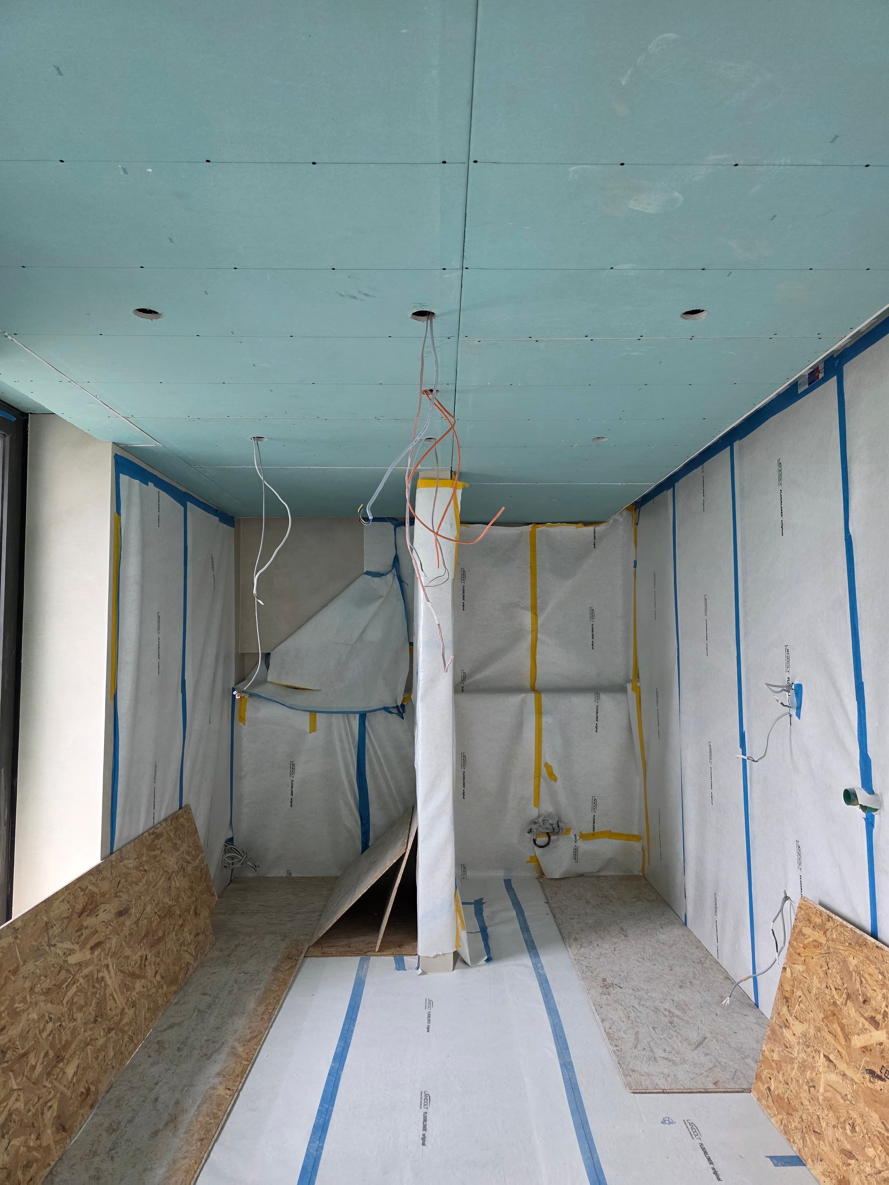 Fürdőszoba alapozás